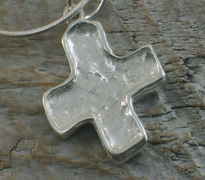 sterling cross pendant (2).jpg